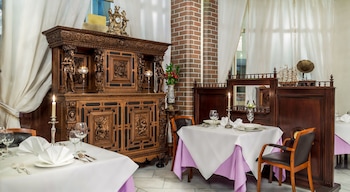 Hotel Im. Jana Pawla Ii,Lower Silesian Voivodeship>>Wroclaw,4 star