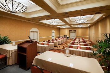 doubletree suites by hilton anaheim rsrt conv cntr