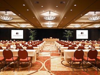 doubletree suites by hilton anaheim rsrt conv cntr