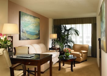 doubletree suites by hilton anaheim rsrt conv cntr