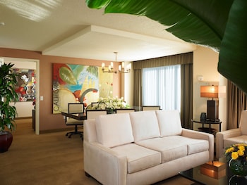 doubletree suites by hilton anaheim rsrt conv cntr
