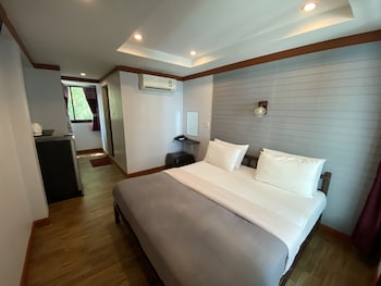 sinsamut koh samed hotel