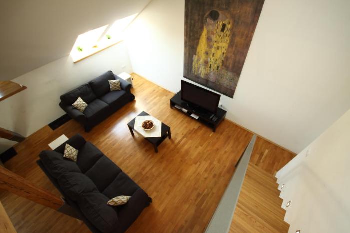 riverview palace apartments