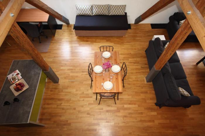 riverview palace apartments