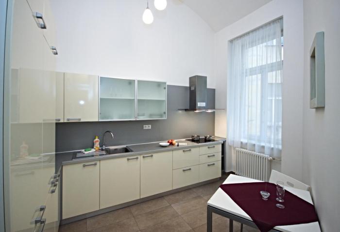 riverview palace apartments