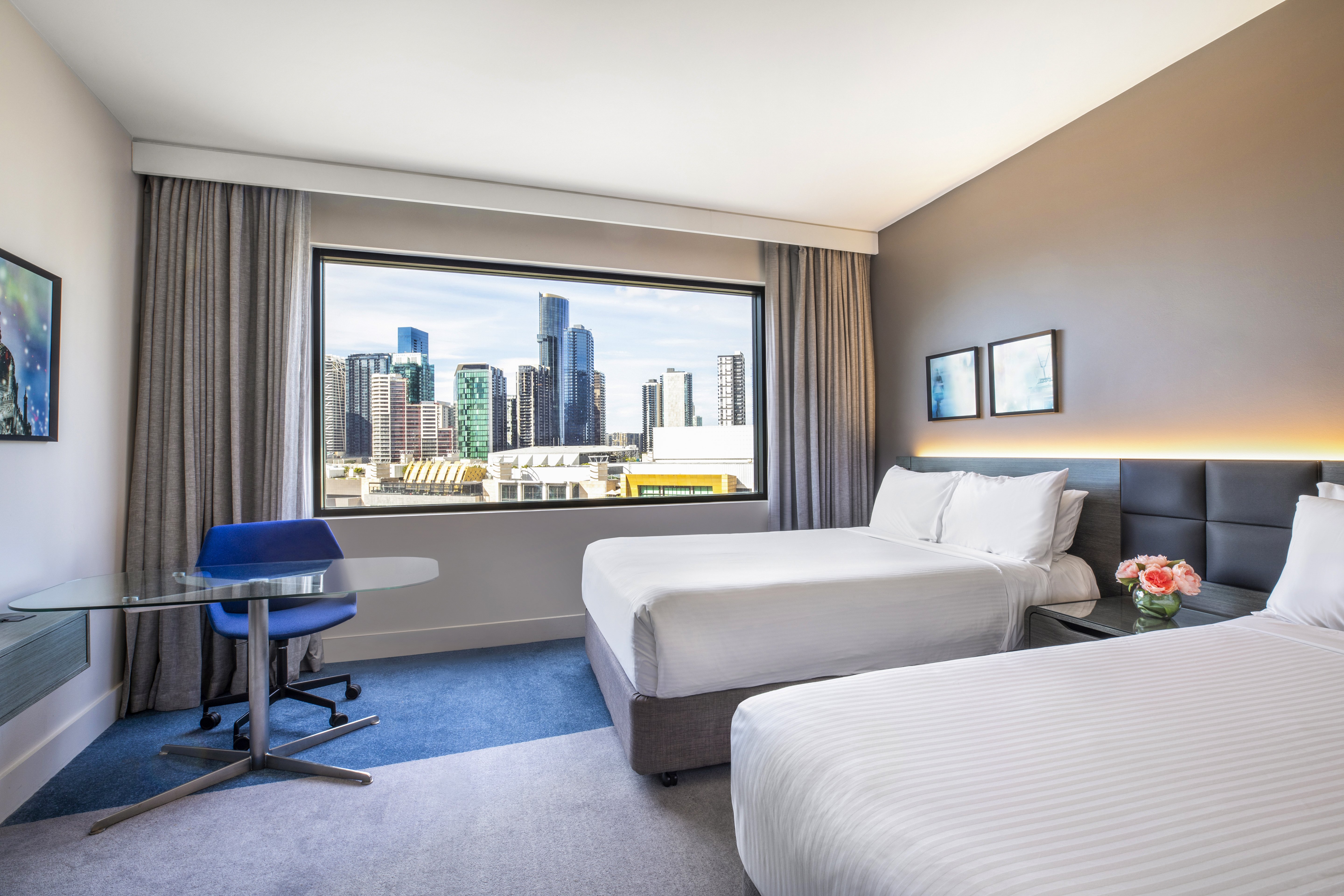 crowne plaza melbourne by ihg