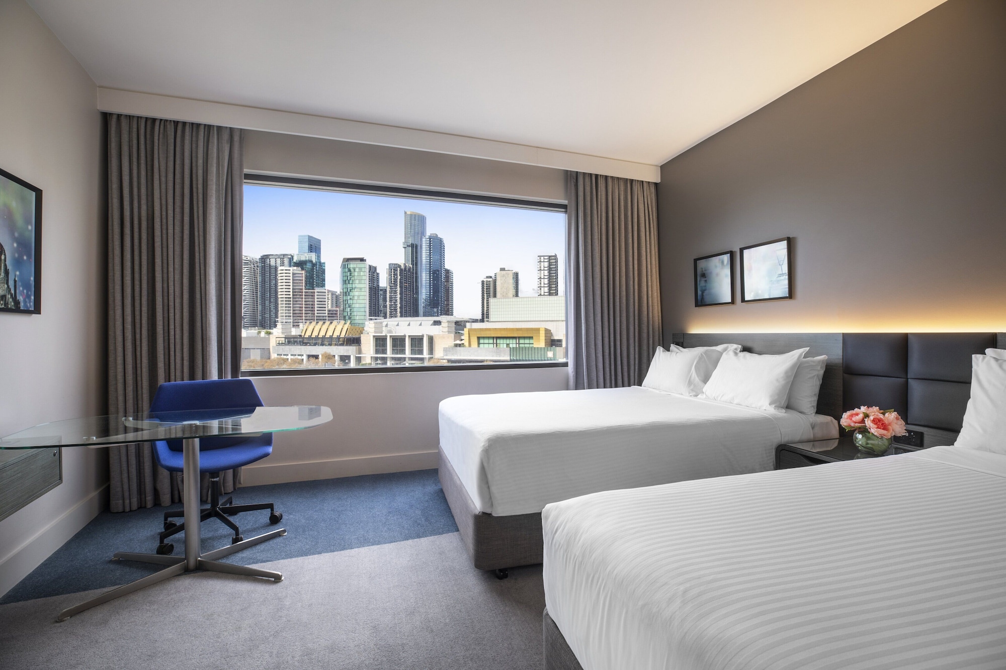 crowne plaza melbourne by ihg