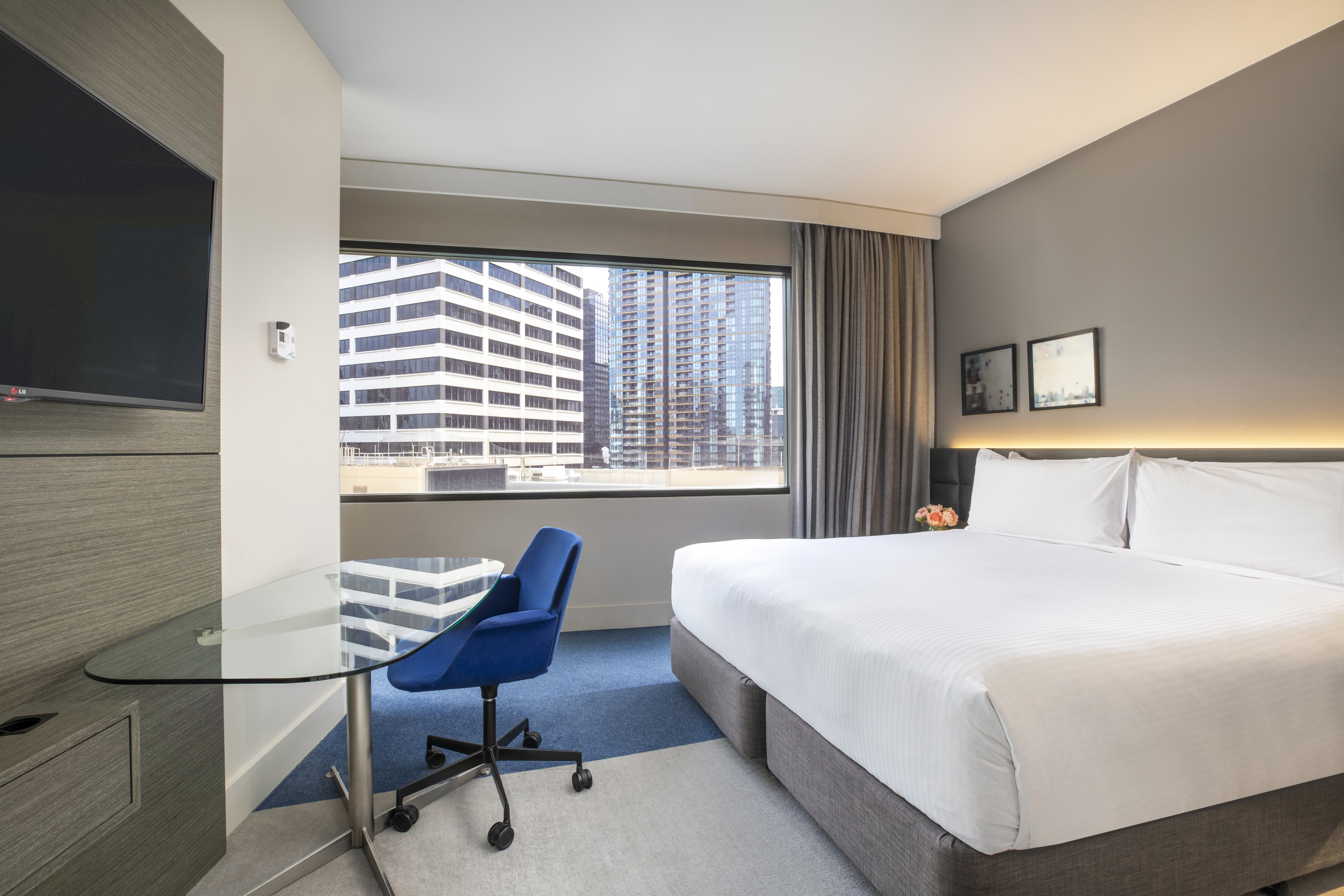 crowne plaza melbourne by ihg