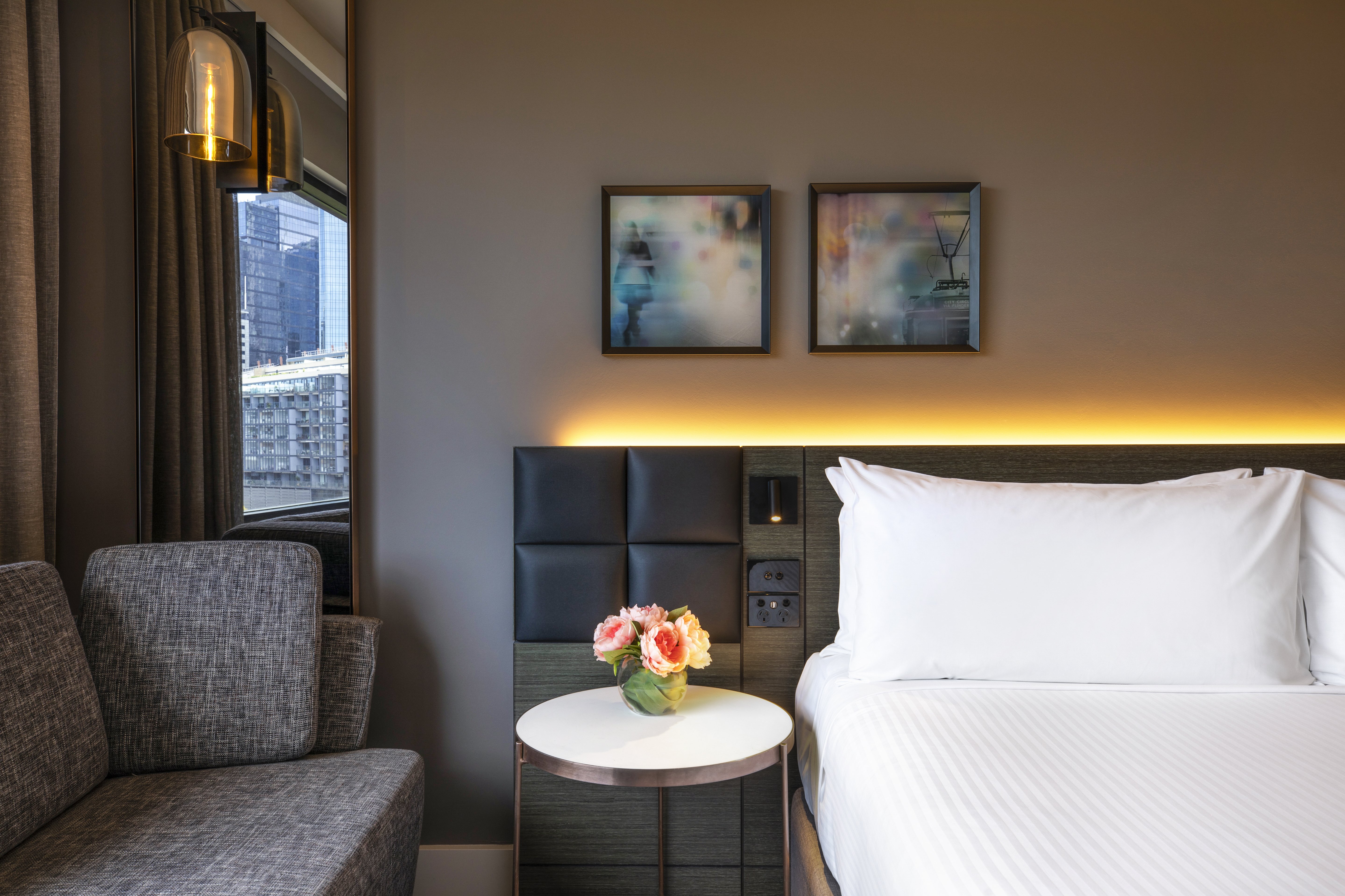 crowne plaza melbourne by ihg