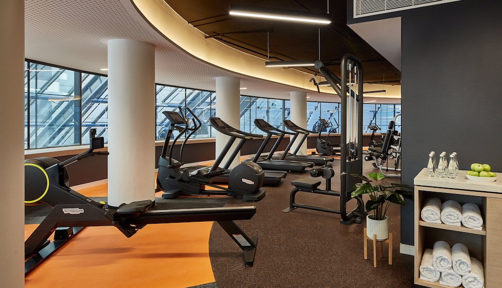 crowne plaza melbourne by ihg
