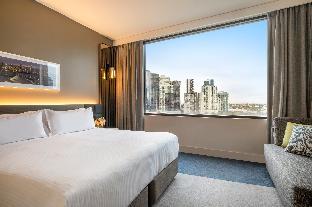 crowne plaza melbourne by ihg