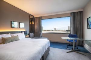 crowne plaza melbourne by ihg