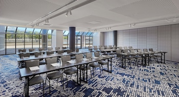crowne plaza melbourne by ihg