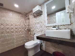 Swing & Pillows At Usj Taipan,Petaling Jaya>>Kuala Lumpur,2 star