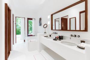 hotel esencia