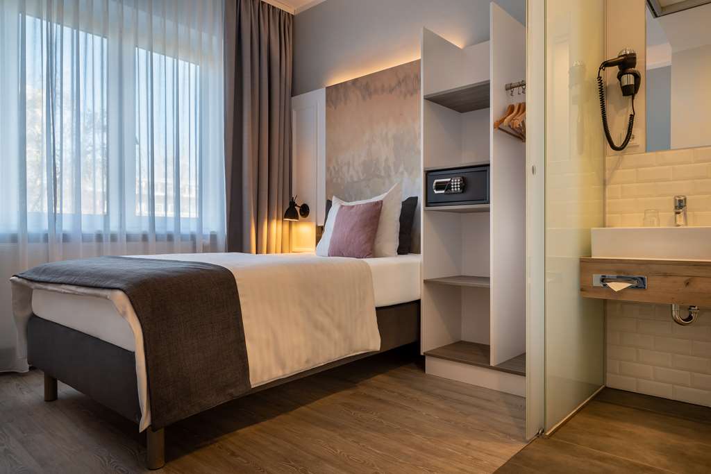 garner hotel berlin wilmersdorf by ihg