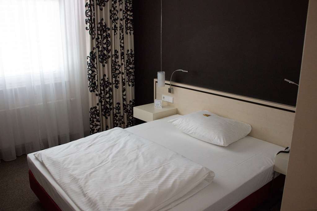 hotel schwanen stuttgart airport messe