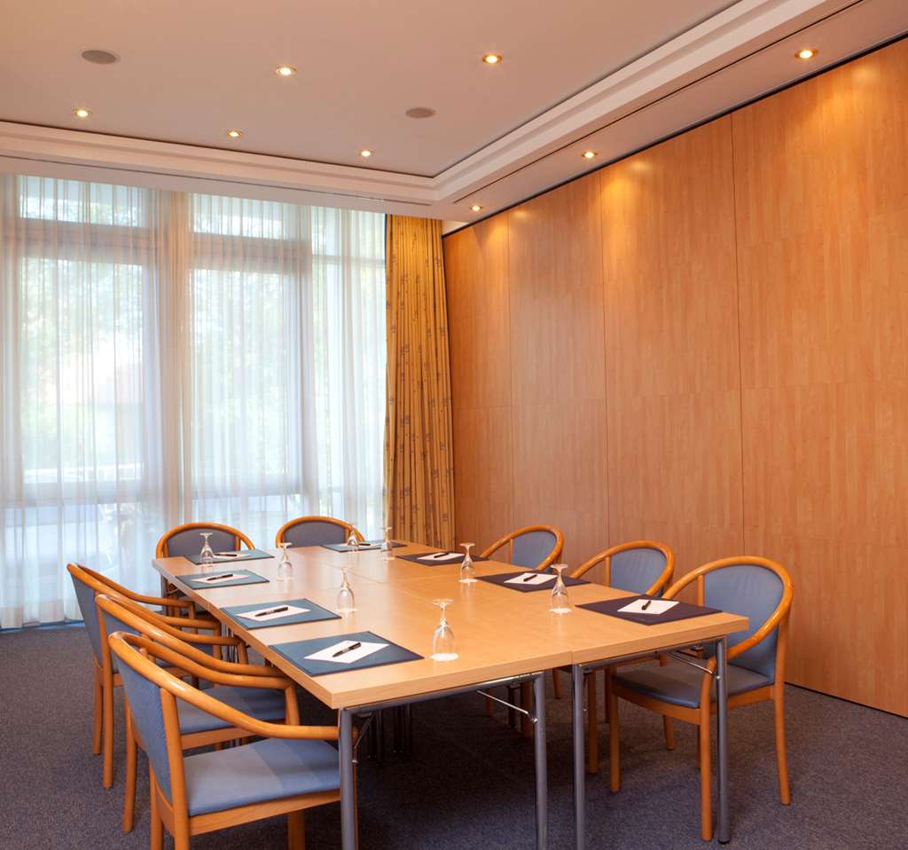 hotel schwanen stuttgart airport messe