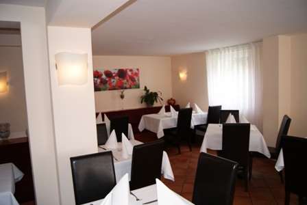hotel schwanen stuttgart airport messe