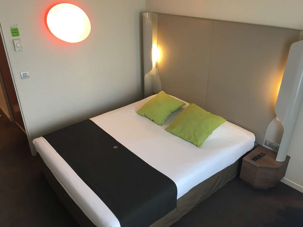 campanile marne la vallee bussy saint georges