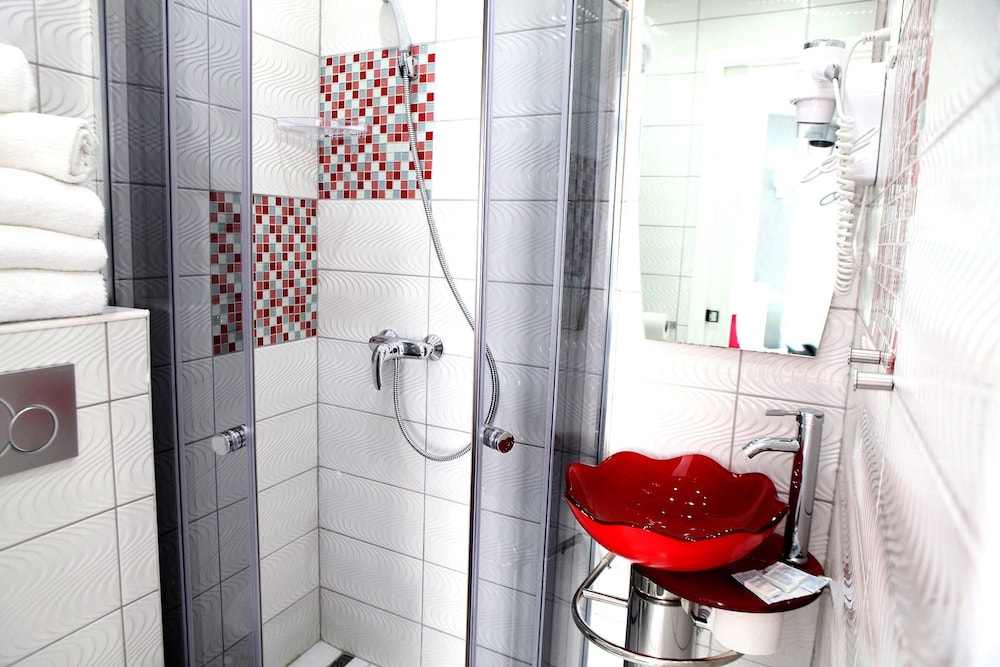 hotel prince de liege