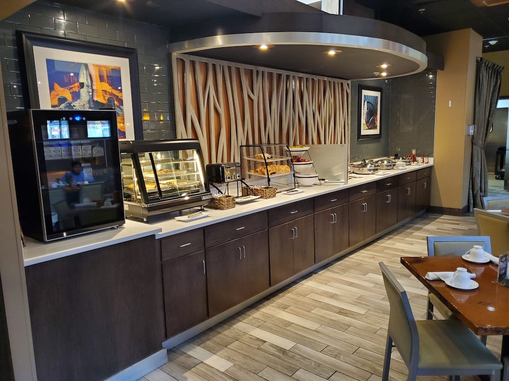 holiday inn cleveland northeast mentor by ihg