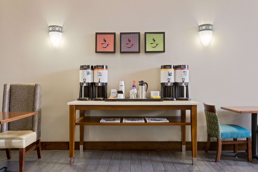 hampton inn and suites atlanta duluth gwinnett county