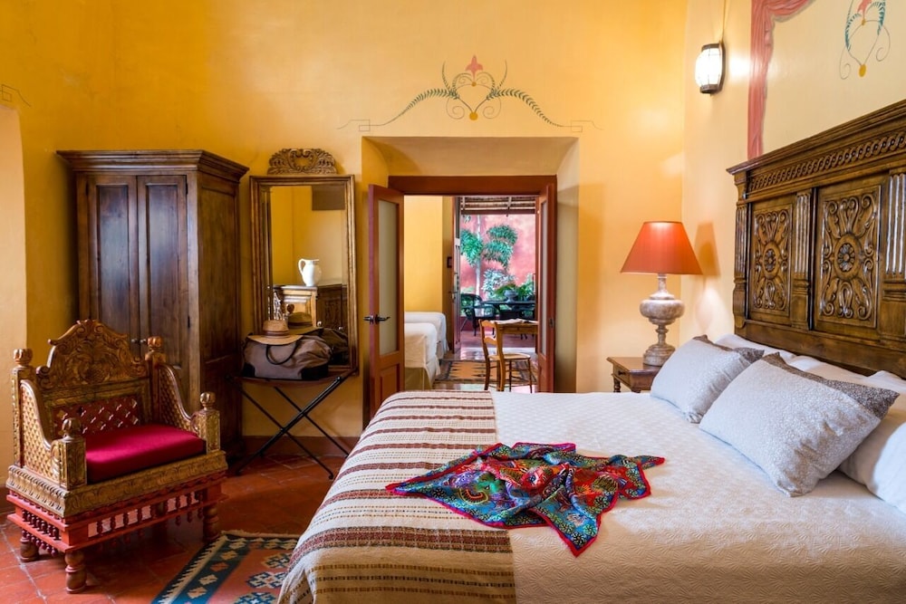 hacienda santa cruz
