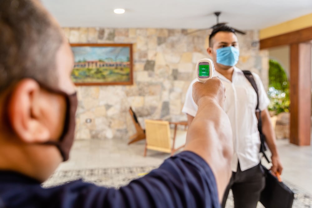 hotel hacienda inn aeropuerto