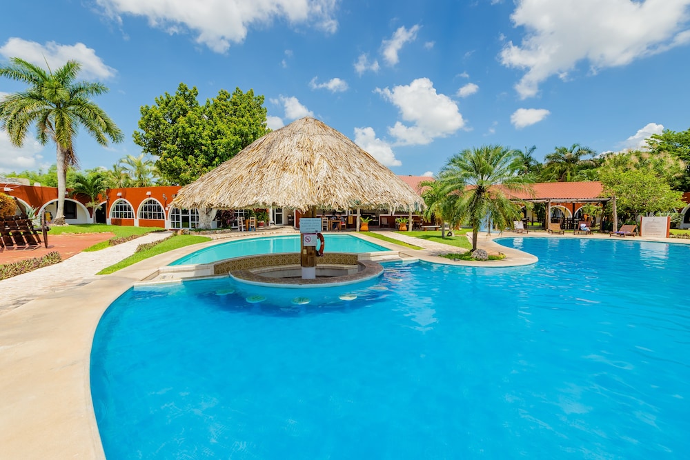 hotel hacienda inn aeropuerto