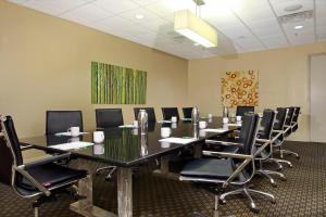 holiday inn metairie new orleans by ihg
