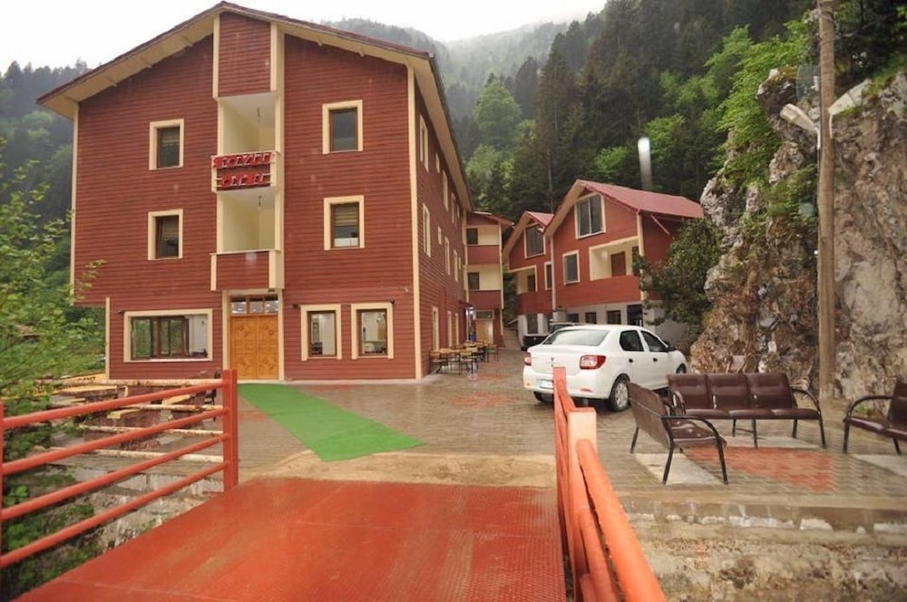 uzungol soylu hotel