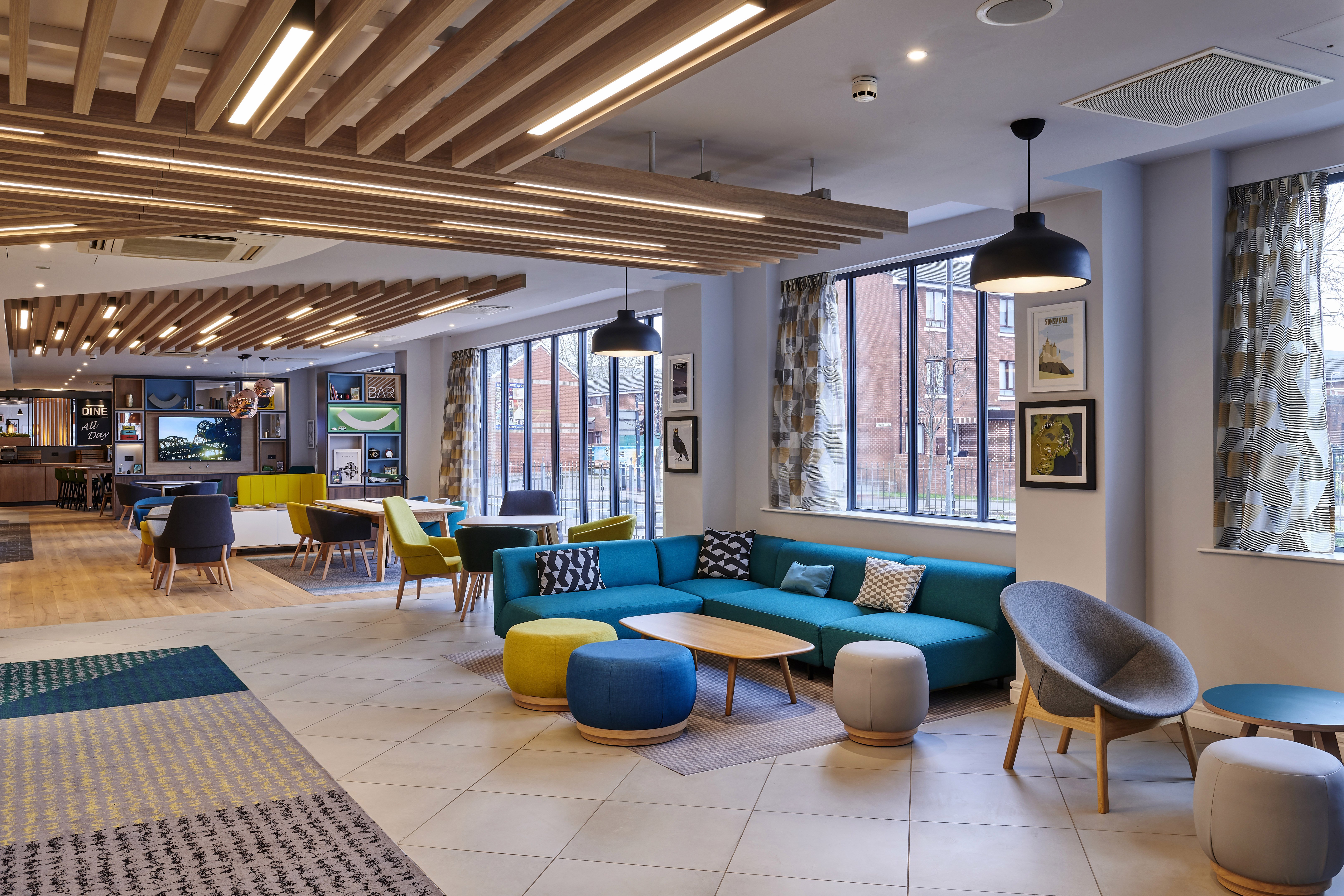 holiday inn belfast city centre by ihg