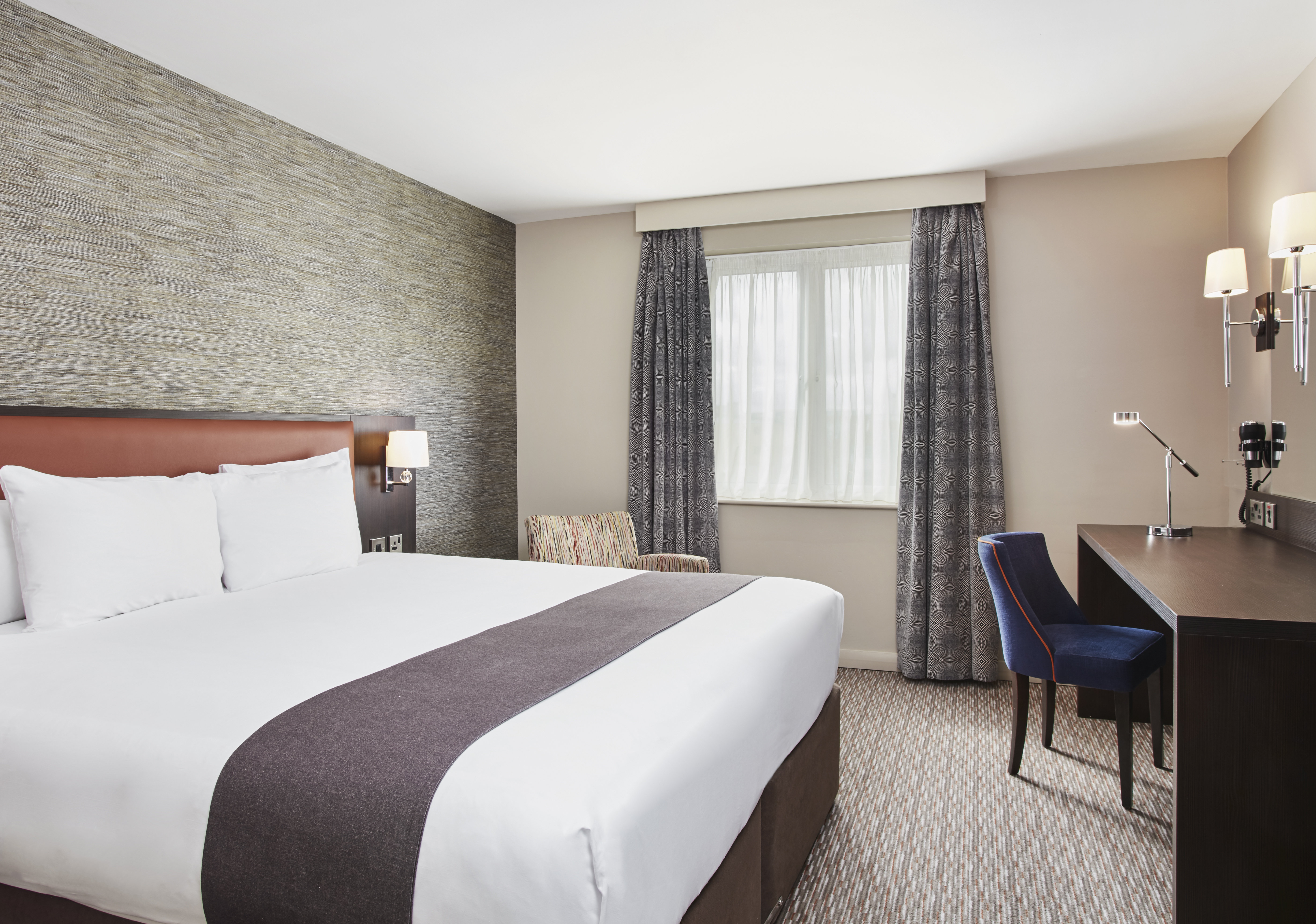 holiday inn belfast city centre by ihg