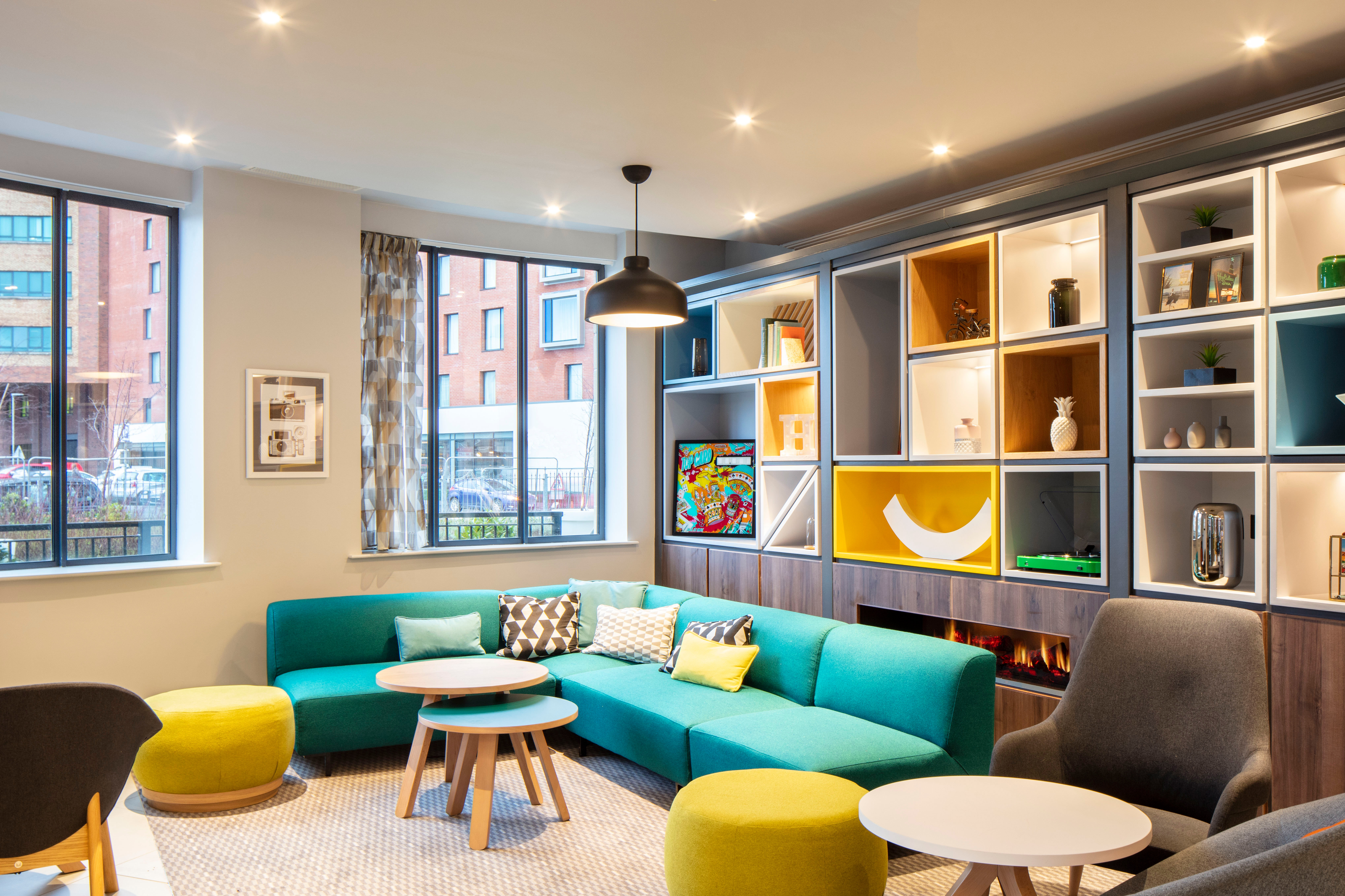 holiday inn belfast city centre by ihg