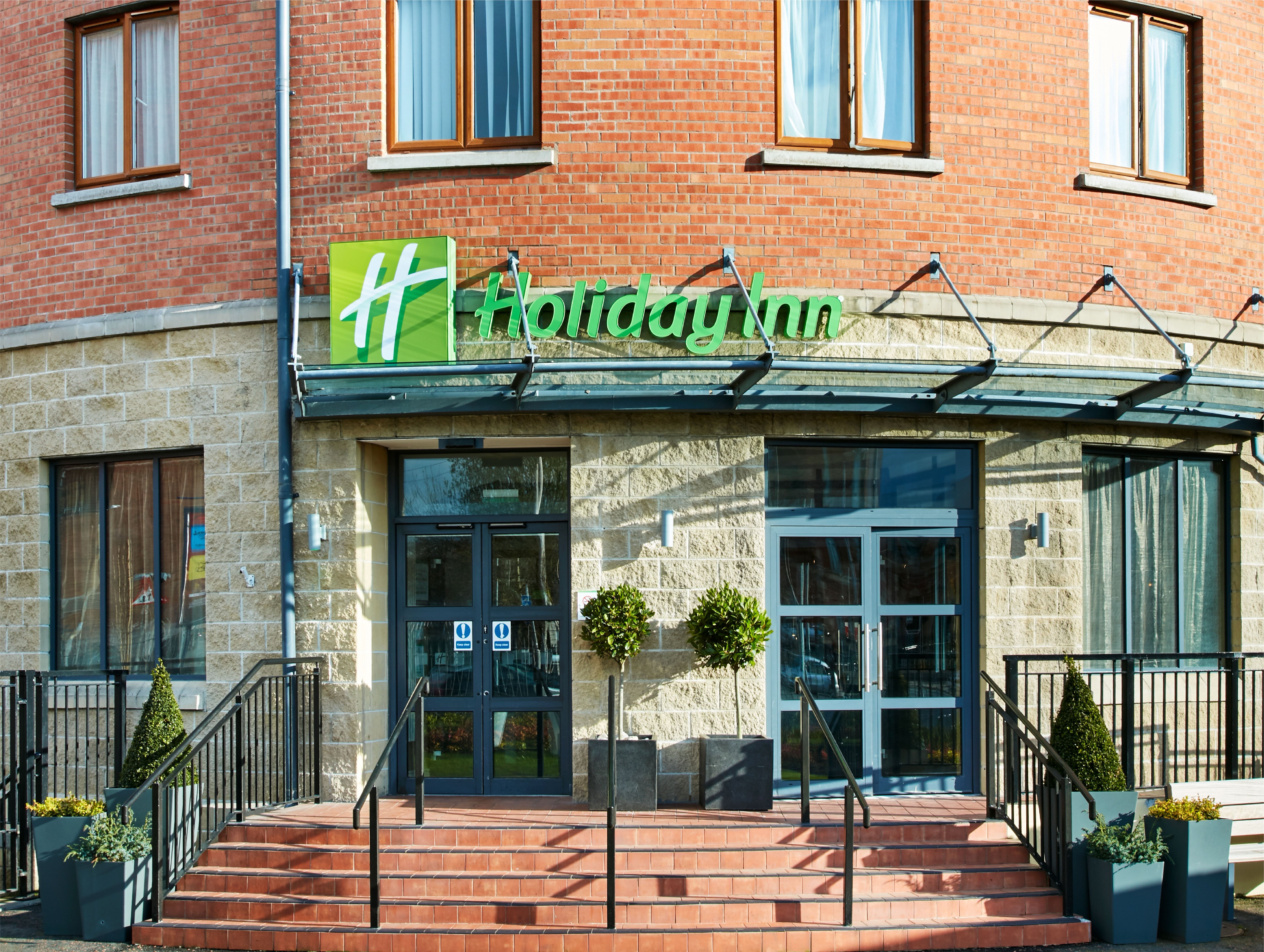 holiday inn belfast city centre by ihg