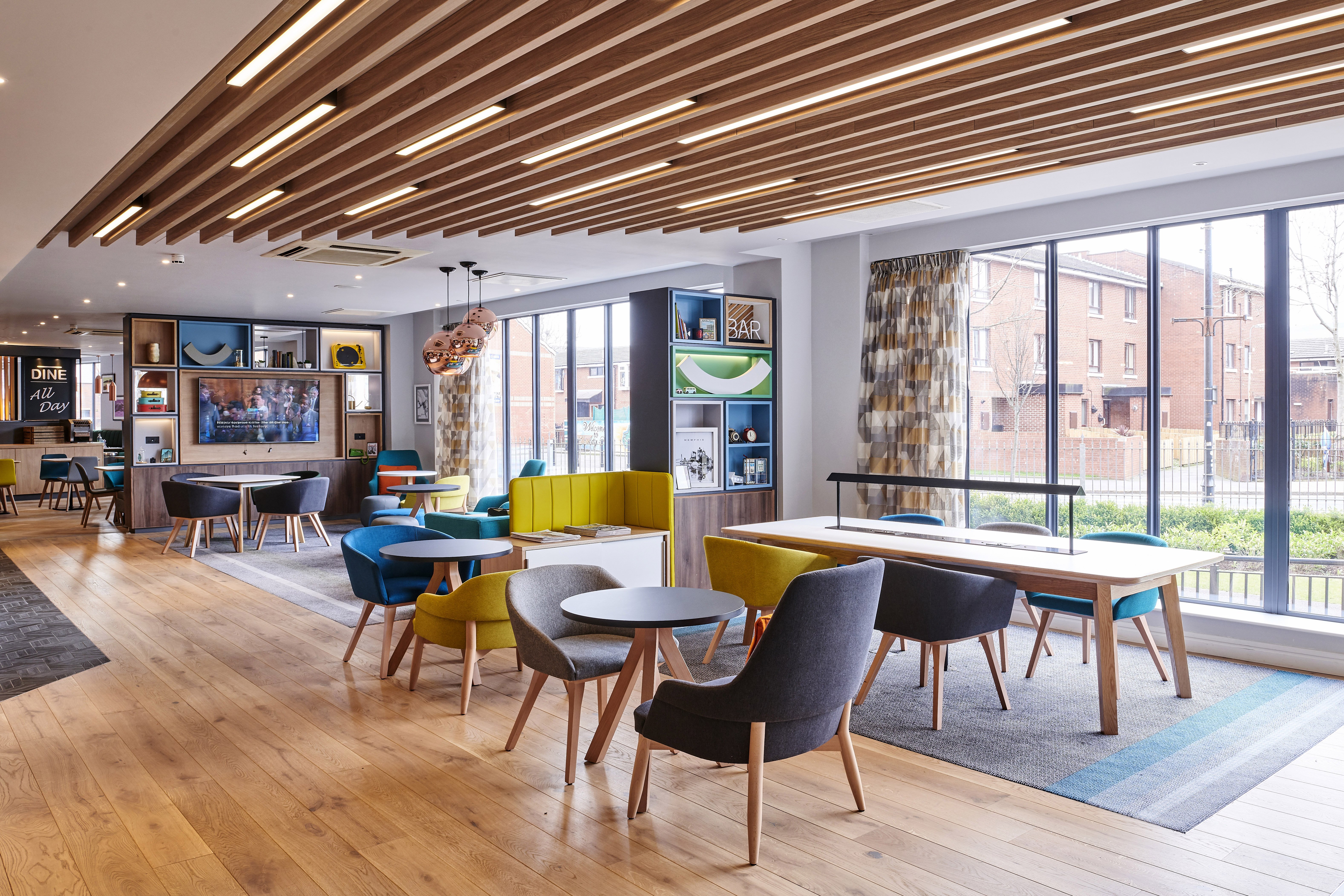 holiday inn belfast city centre by ihg