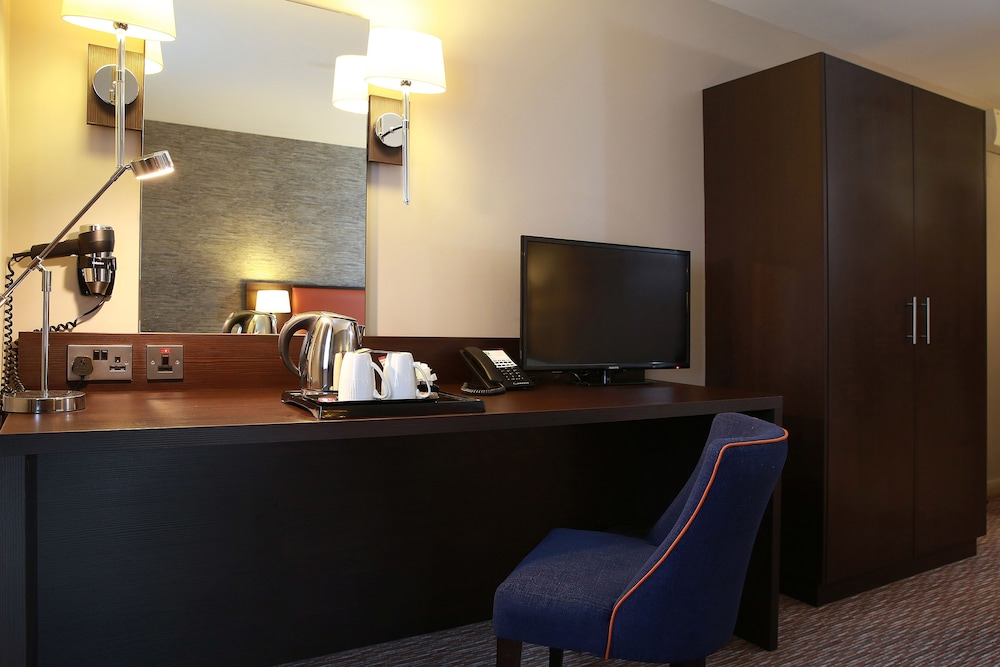 holiday inn belfast city centre by ihg