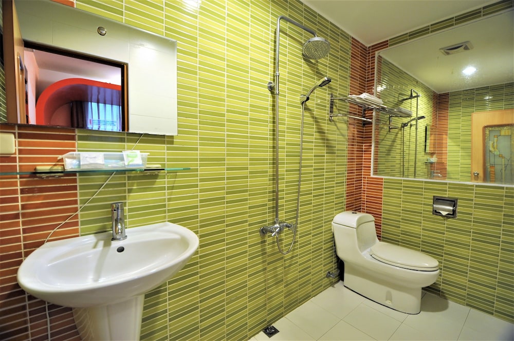 tz shin resort hostel
