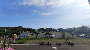 tz shin resort hostel