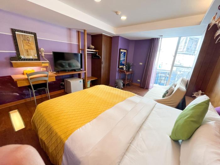 tz shin resort hostel
