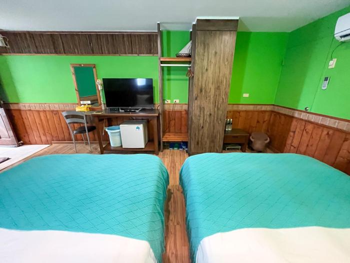 tz shin resort hostel