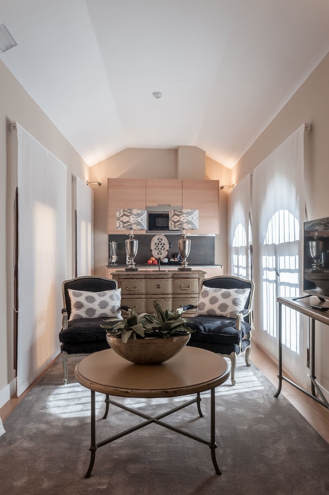 suites murillo catedral