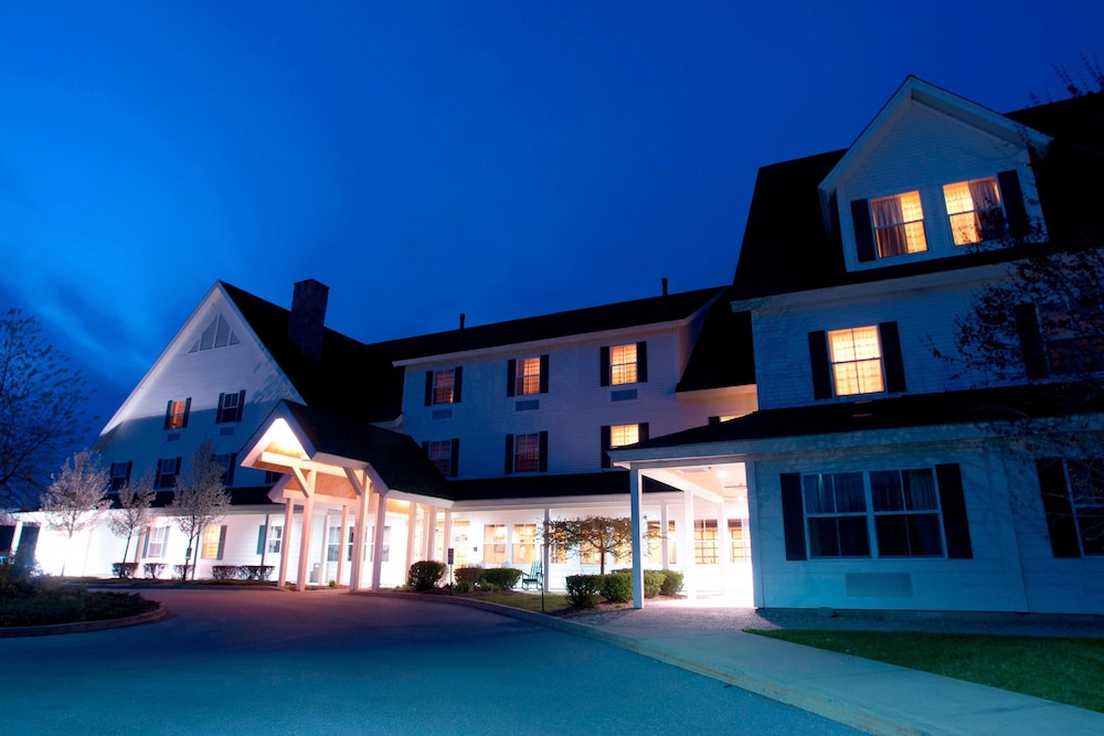 courtyard middlebury