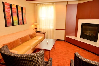 courtyard middlebury