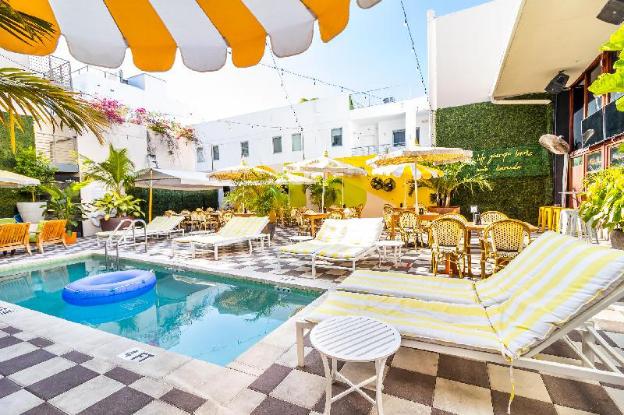 clinton hotel south beach