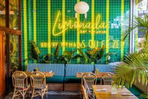 clinton hotel south beach