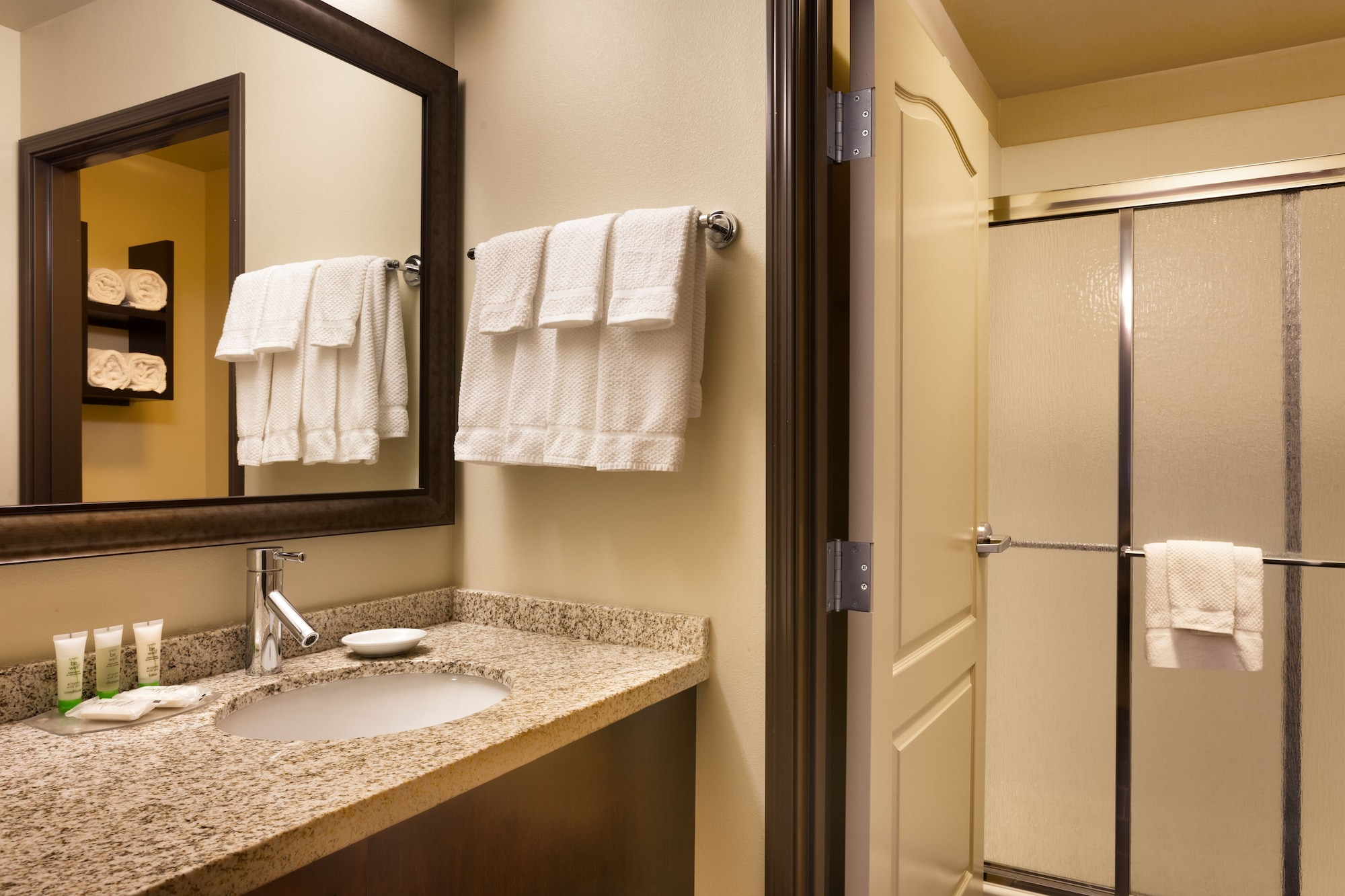 staybridge suites midvale by ihg