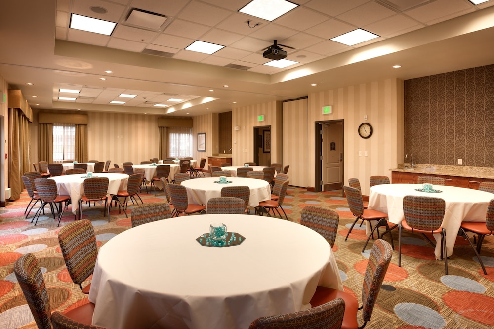 staybridge suites midvale by ihg
