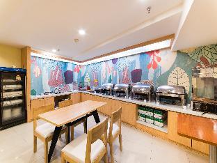 hanting inn wuhan university